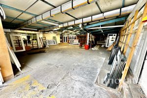 Photo 1- click for photo gallery